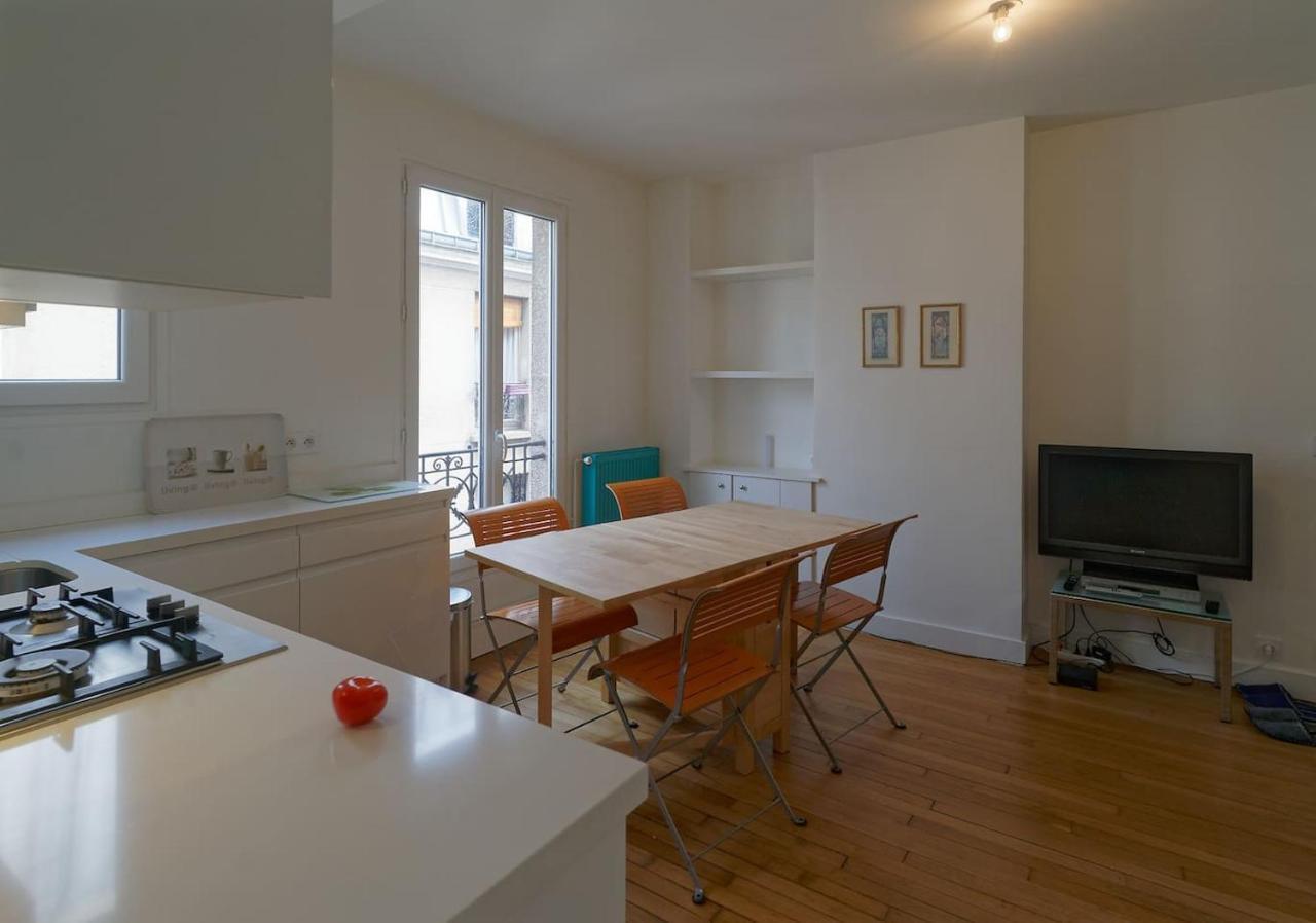 Quiet Apartment Near Montmartre ปารีส ภายนอก รูปภาพ