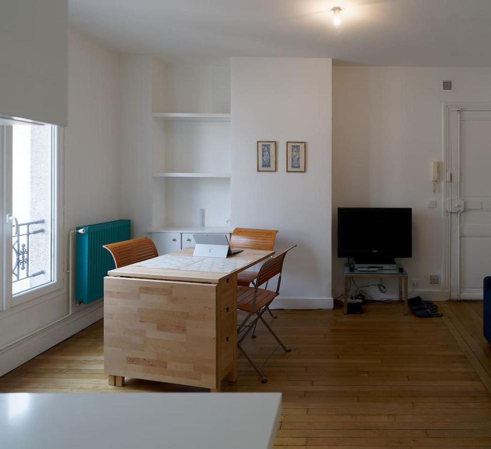 Quiet Apartment Near Montmartre ปารีส ภายนอก รูปภาพ