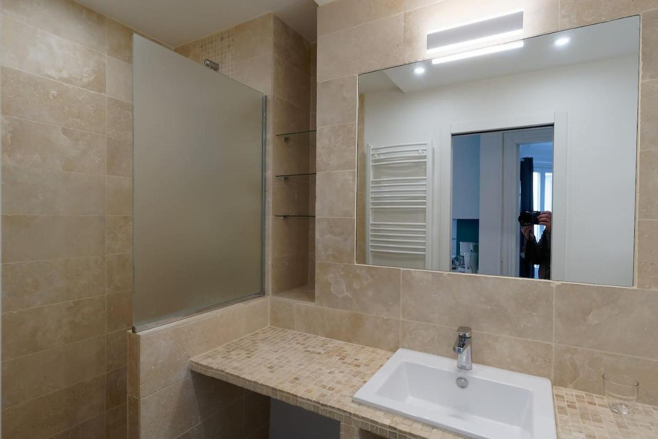 Quiet Apartment Near Montmartre ปารีส ภายนอก รูปภาพ